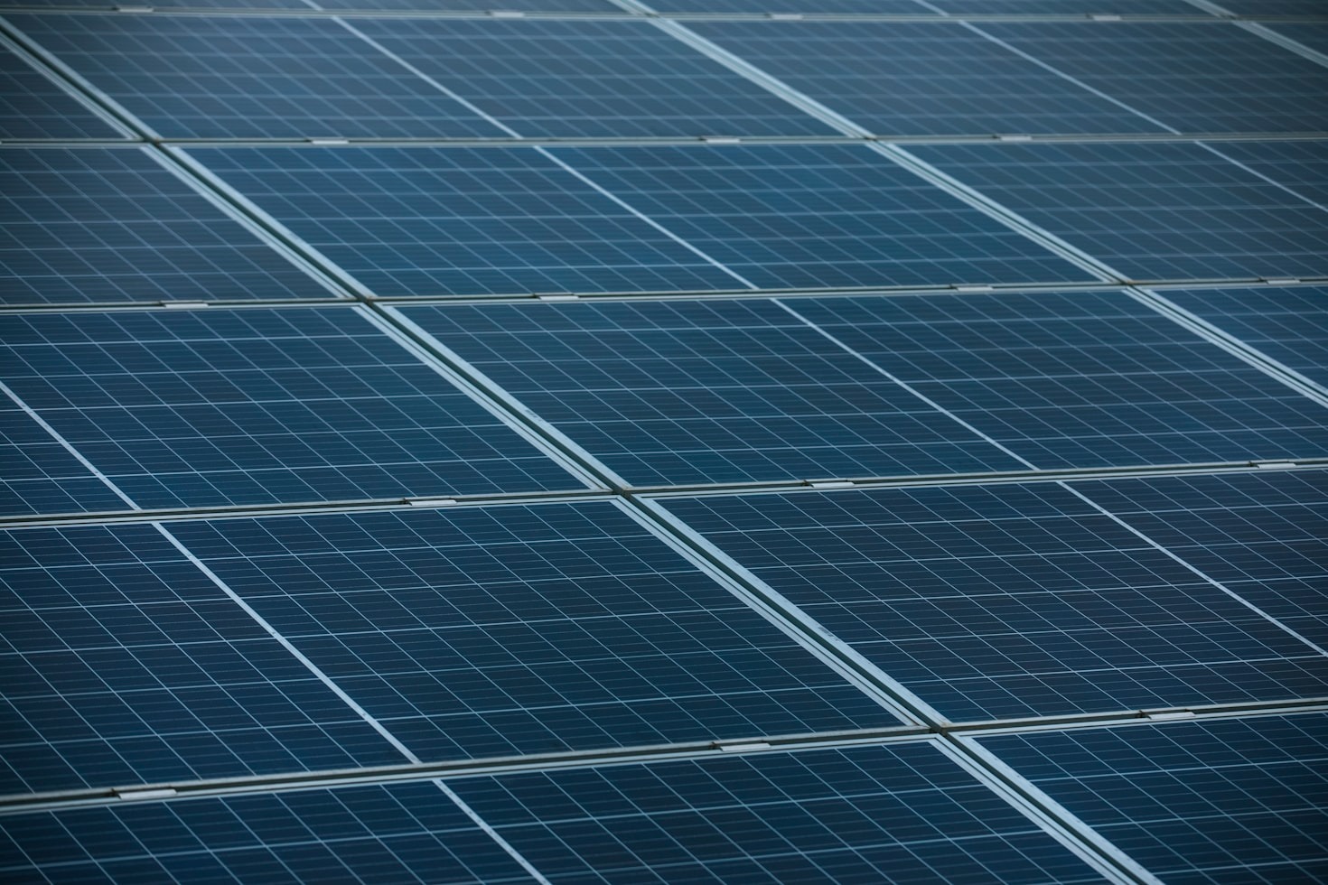 Beneficios de instalar paneles solares en tu hogar